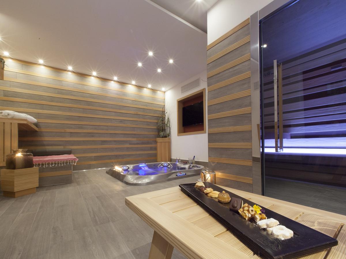 Hotel Tasso Suites&spa 3*